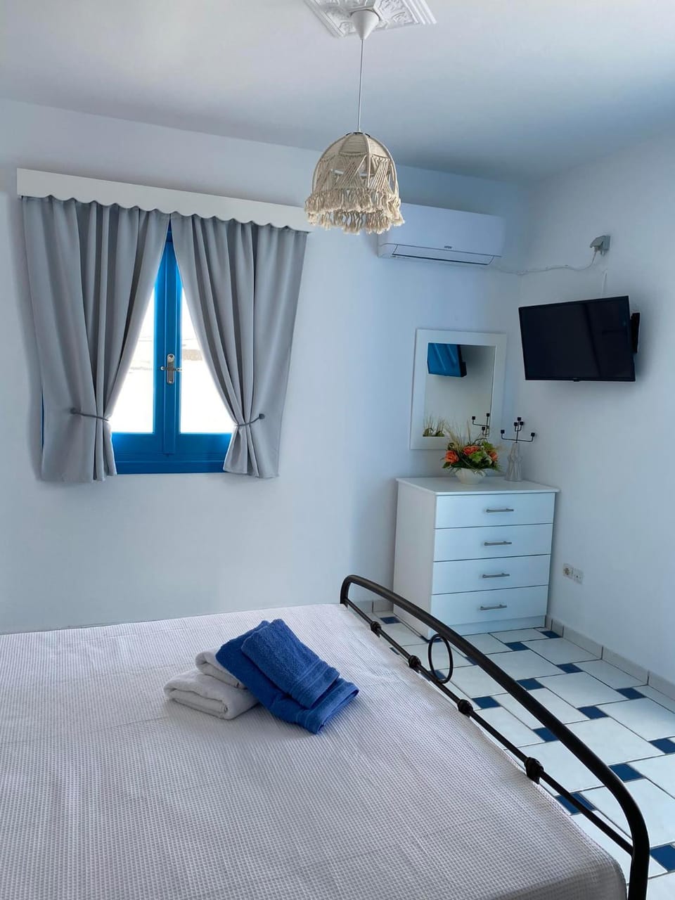 GIAVASI SEASIDE FINIKI Apartment in Karpathos, 857 00, Greece