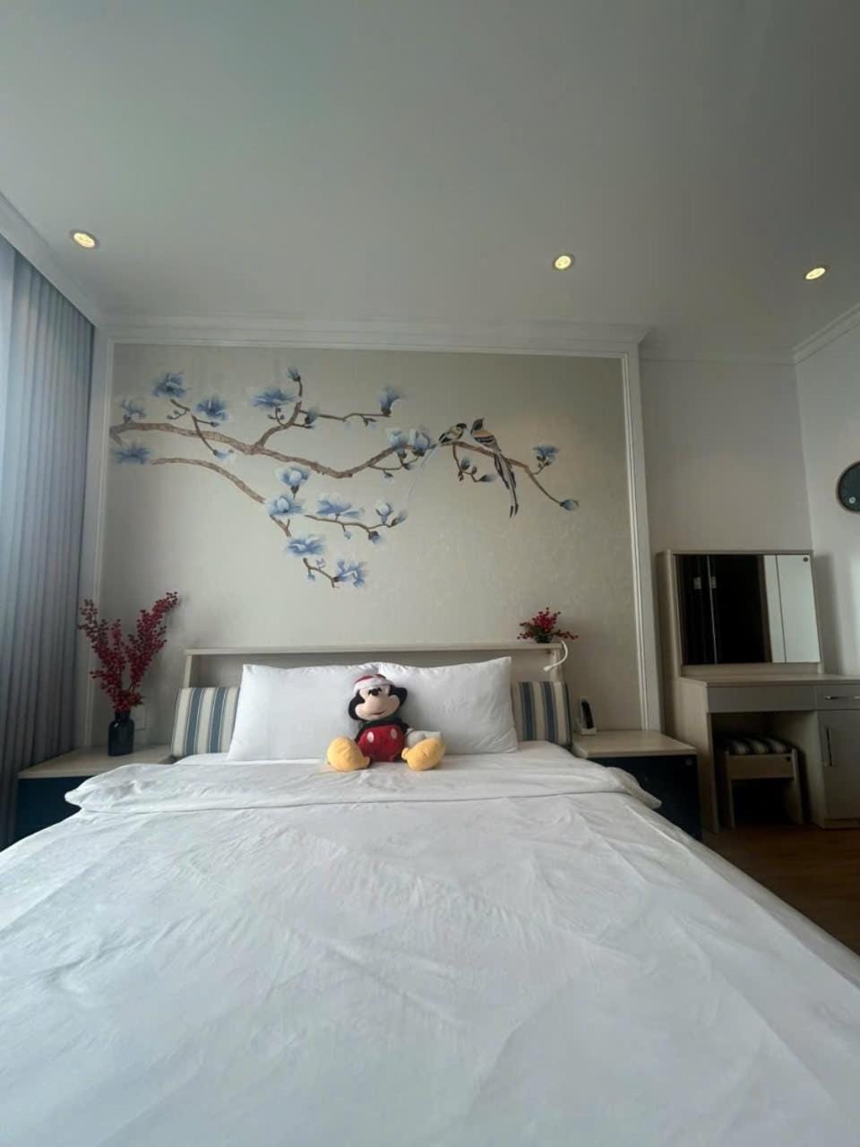 Hoa Homestay Hạ Long Apartment in Laos