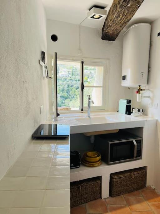 Cosy and Comfy Studio with Sea View Apartment in Vence