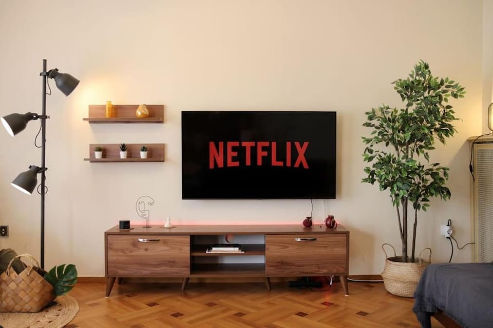 Communal lounge/ TV room, TV and multimedia, hair dresser