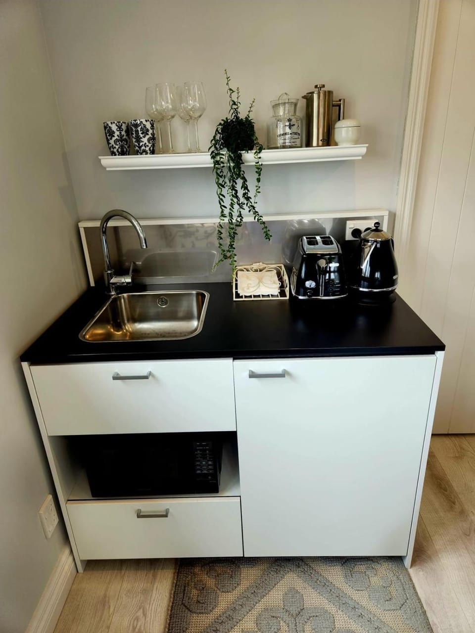 Petite on Regent Apartment in Martinborough