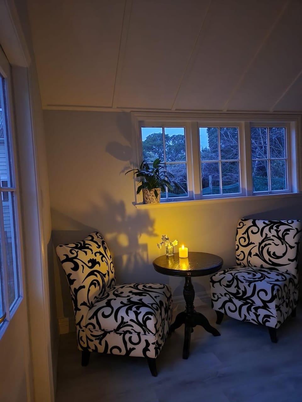Petite on Regent Apartment in Martinborough