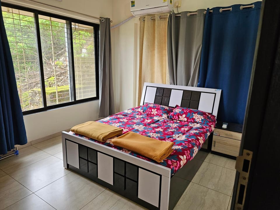 Ratnaparkhi's Villa Villa in Maharashtra