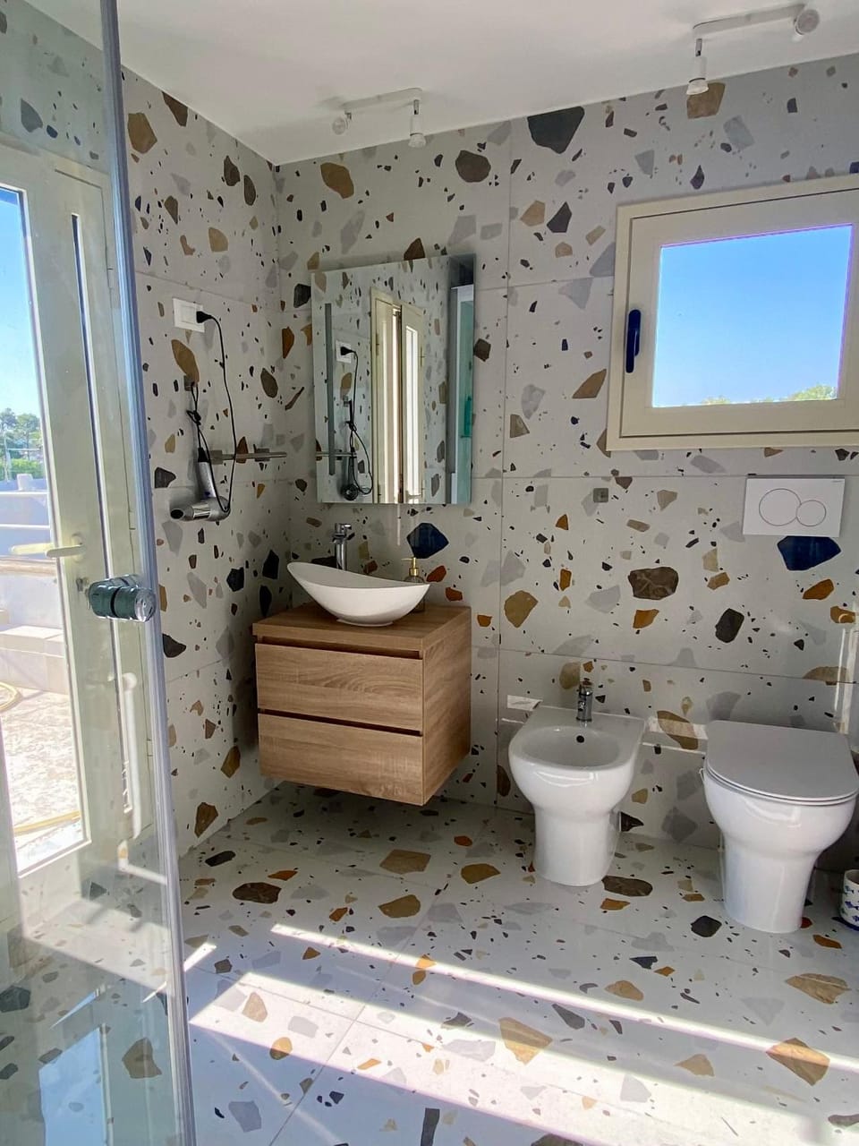 Shower, Toilet, Bathroom
