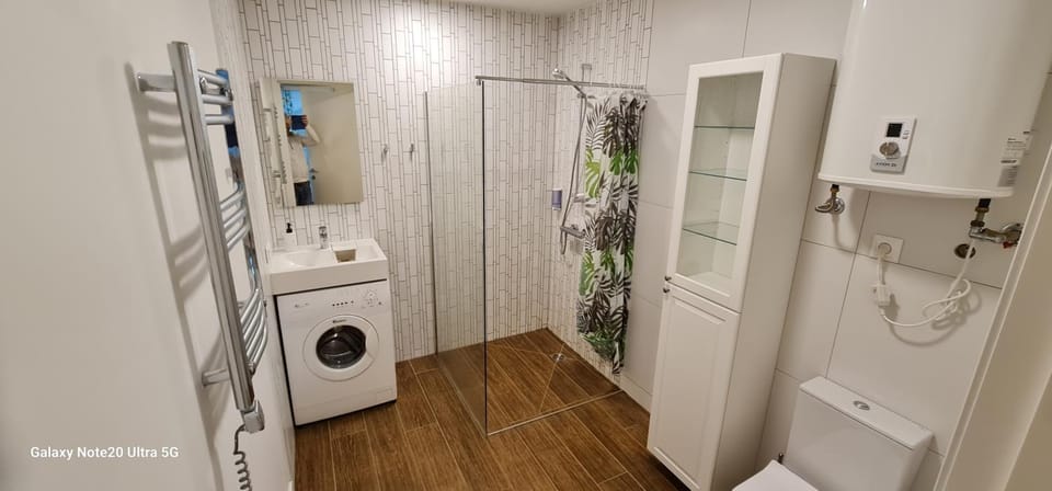 Shower, washing machine