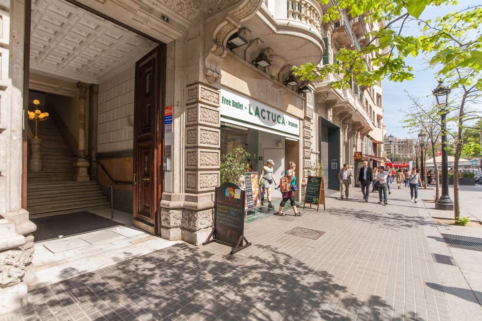 Facade/entrance, Facade/entrance, Day, Neighbourhood, Lobby or reception, Other