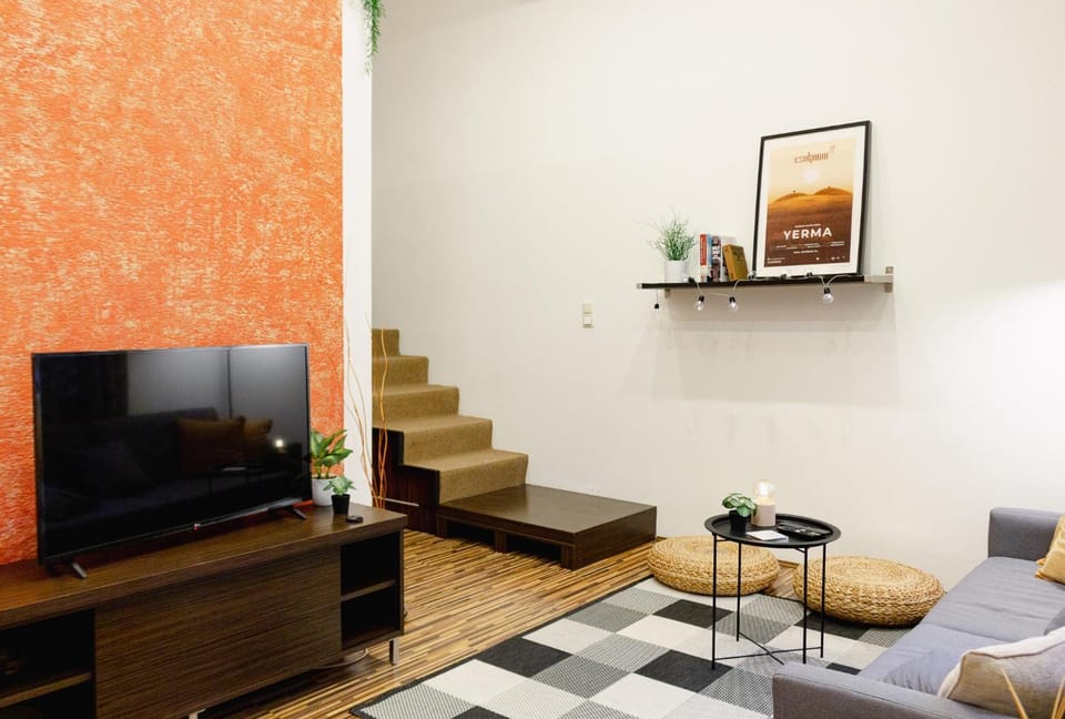 Cosy nest close to Blaha sqr Apartment in Budapest