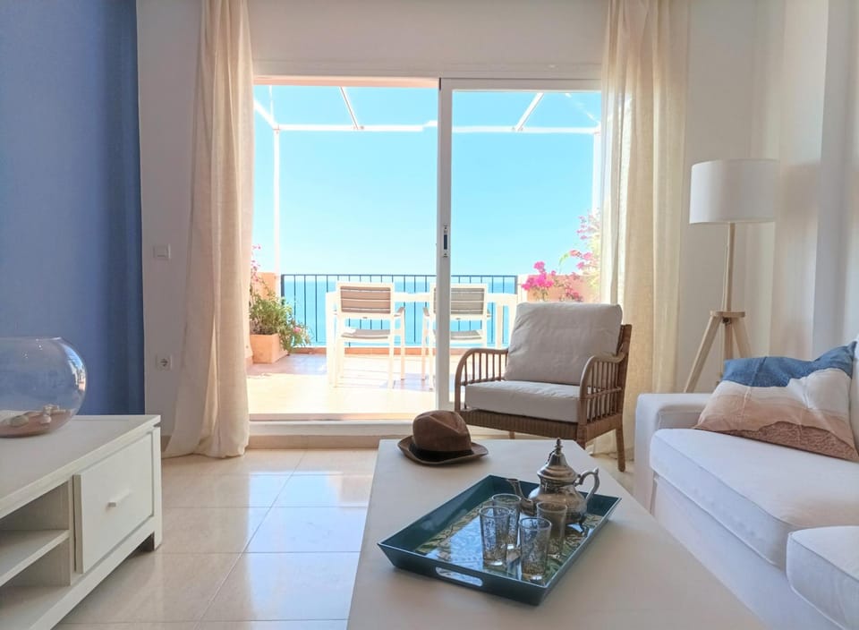Carvajal Beach Seaview Apartment Apartment in Fuengirola
