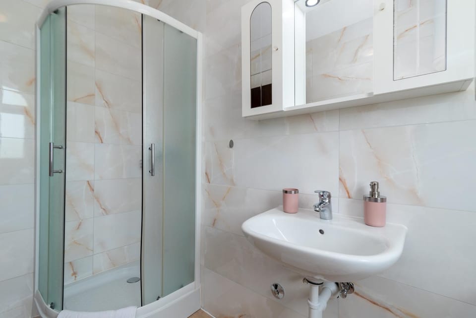 Apartman Slaviša Apartment in Trogir