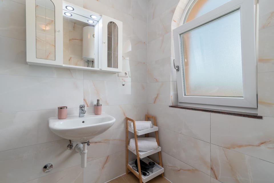 Apartman Slaviša Apartment in Trogir
