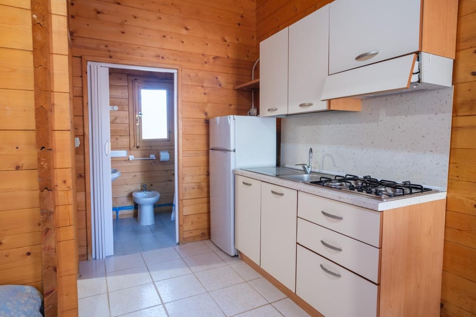 Bathroom, Kitchen or kitchenette