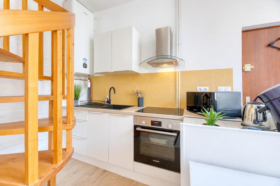 stove, kitchen, kitchen