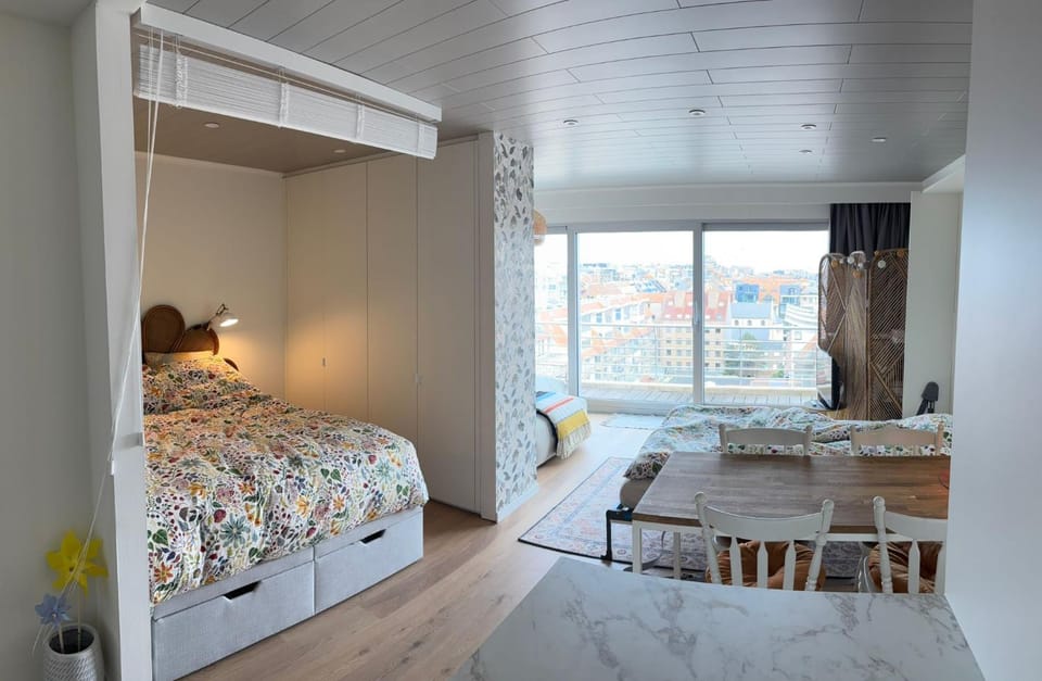 Home at Sea Apartment in Koksijde