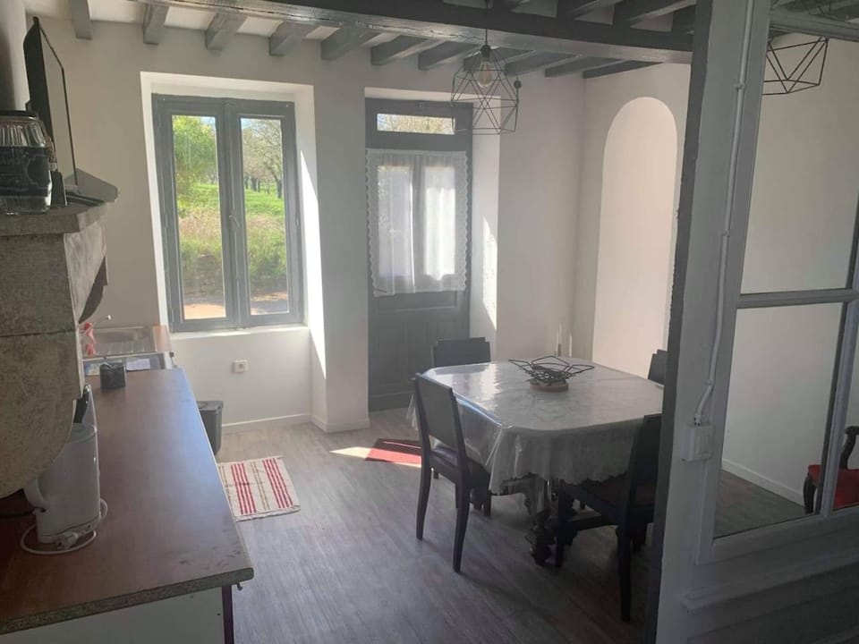 Maison de campagne à 2h de Paris House in Bourgogne-Franche-Comté
