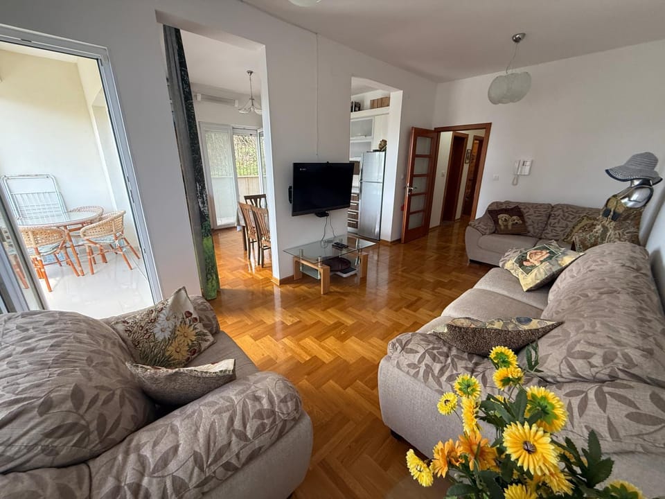 Apartments Comfort Petrovac Apartment in Budva Municipality