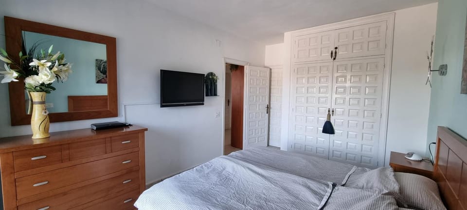 Liatris - single-storey home with tranquil views nearby Moraira Apartment in Marina Alta