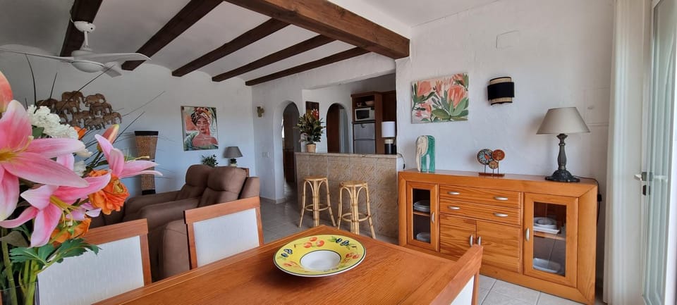 Liatris - single-storey home with tranquil views nearby Moraira Apartment in Marina Alta