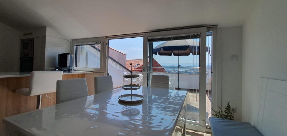 Atico en apartamentos O Grove centro Apartment in O Salnés