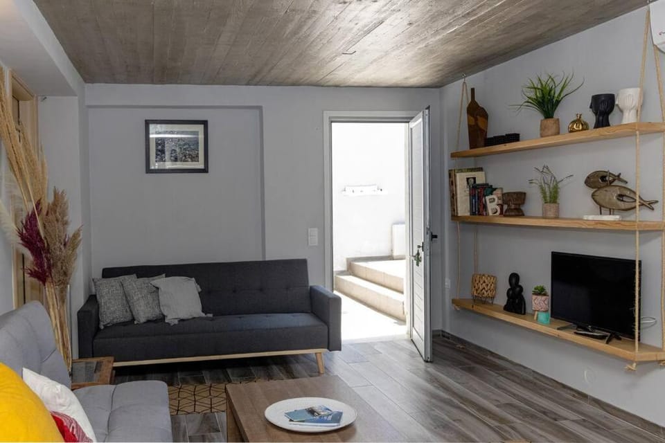 Argy's Studio Apartment in Decentralized Administration of the Aegean