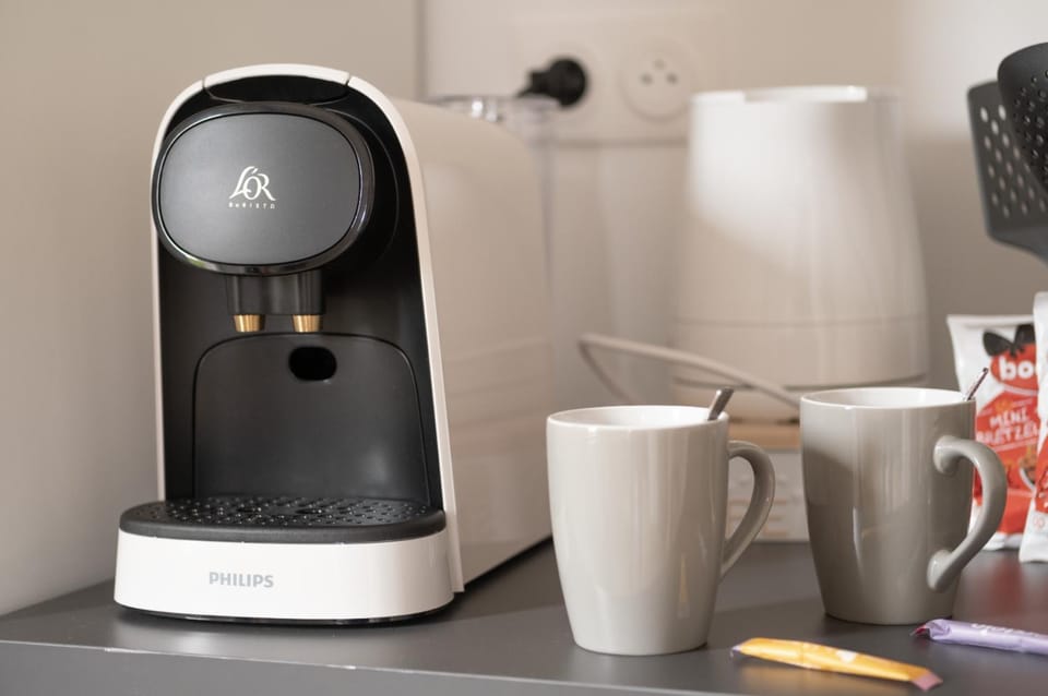 Coffee/tea facilities, Kitchen or kitchenette