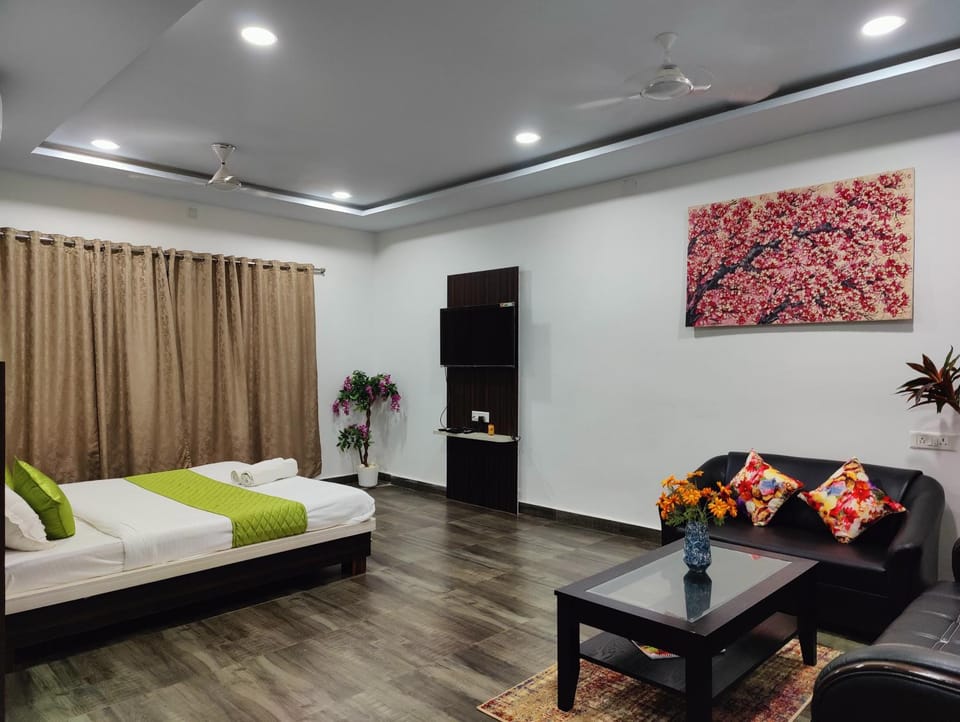 Living room, Bedroom
