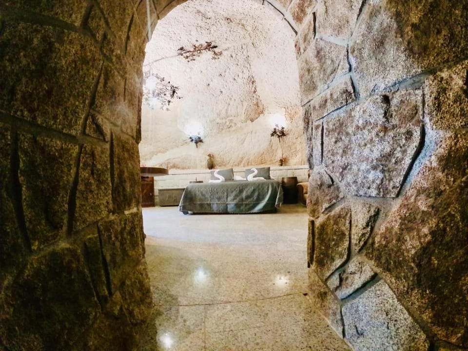 Cueva romántica - Jacuzzi Apartment in Sierra Norte