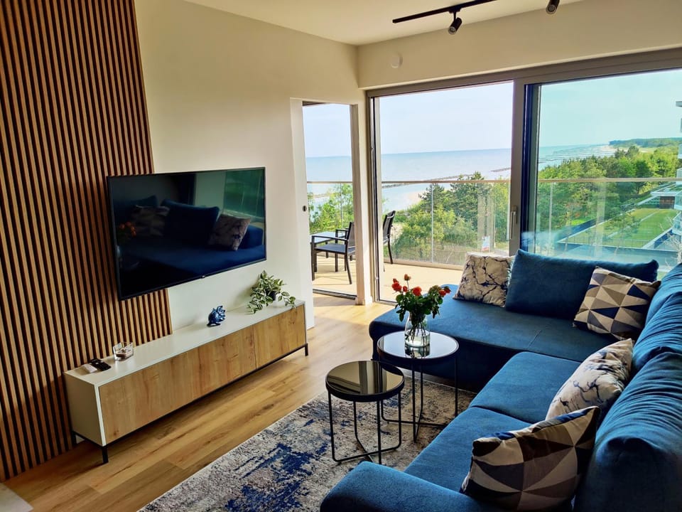 Natural landscape, View (from property/room), Balcony/Terrace, Living room, Sea view