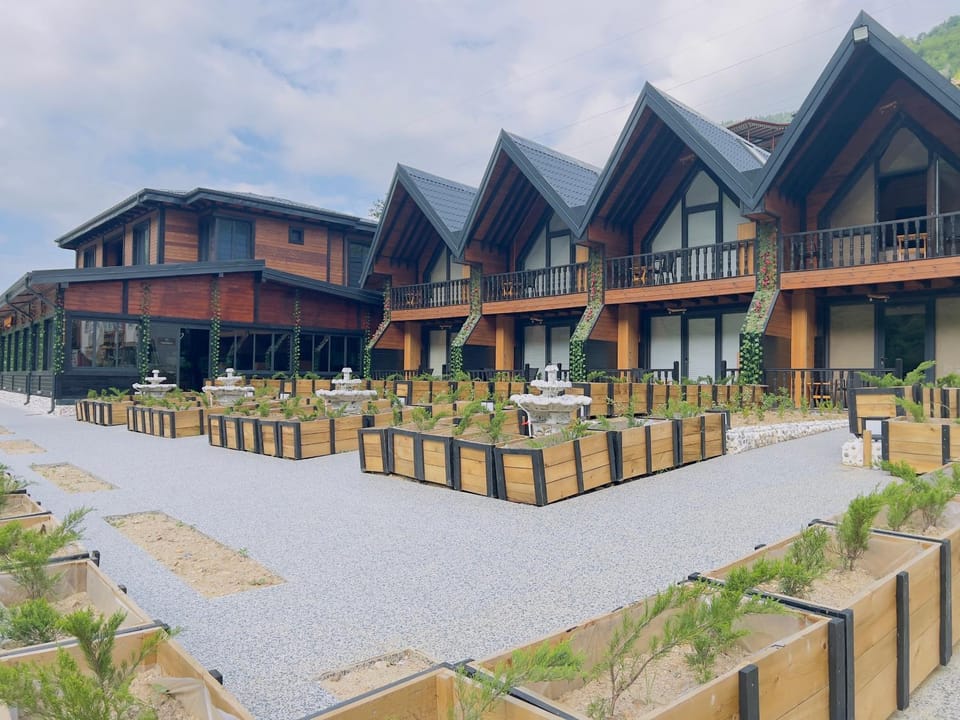 Garden, Hot Tub, Hot Tub, Mountain view, Mountain view