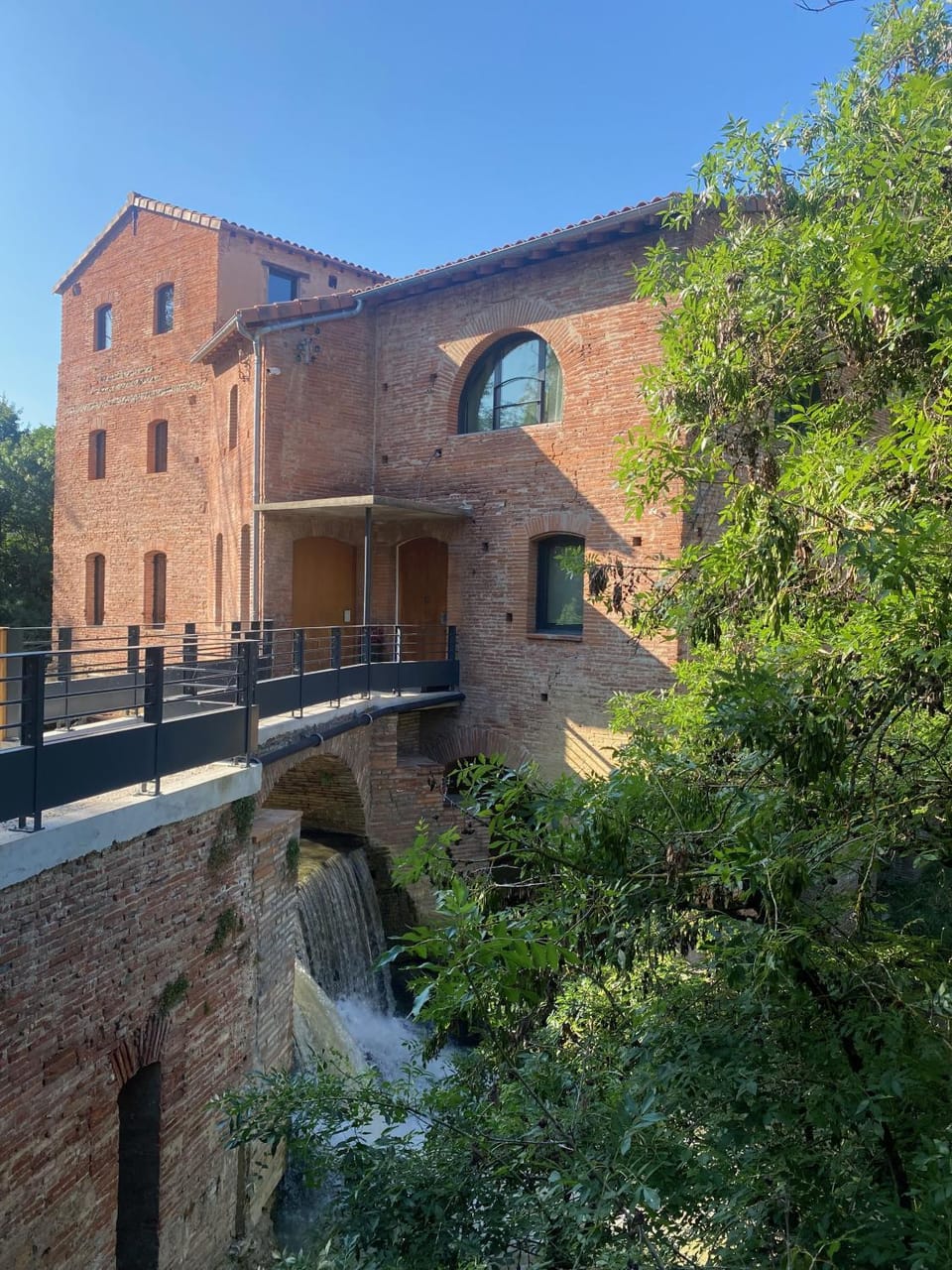 LE MOULIN DE LA FLAMBERE Apartment in Toulouse