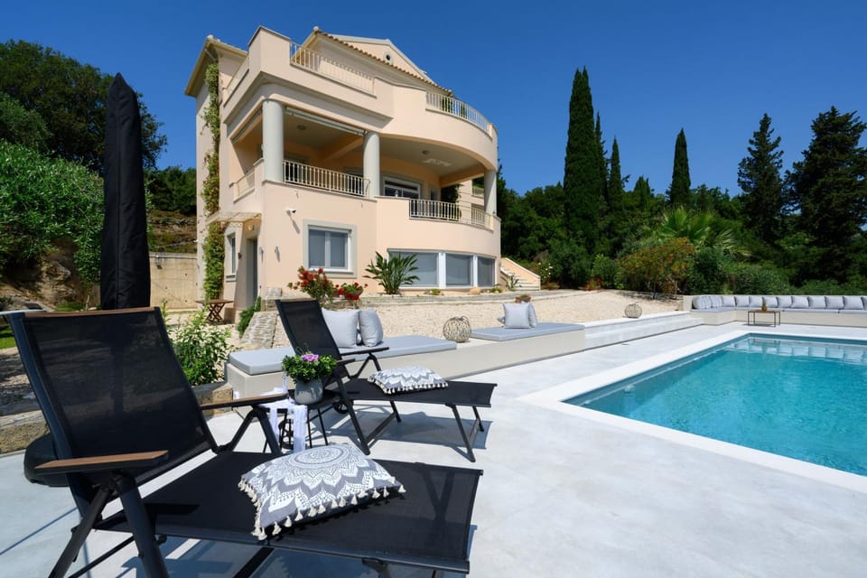 Property building, Pool view, Swimming pool, sunbed