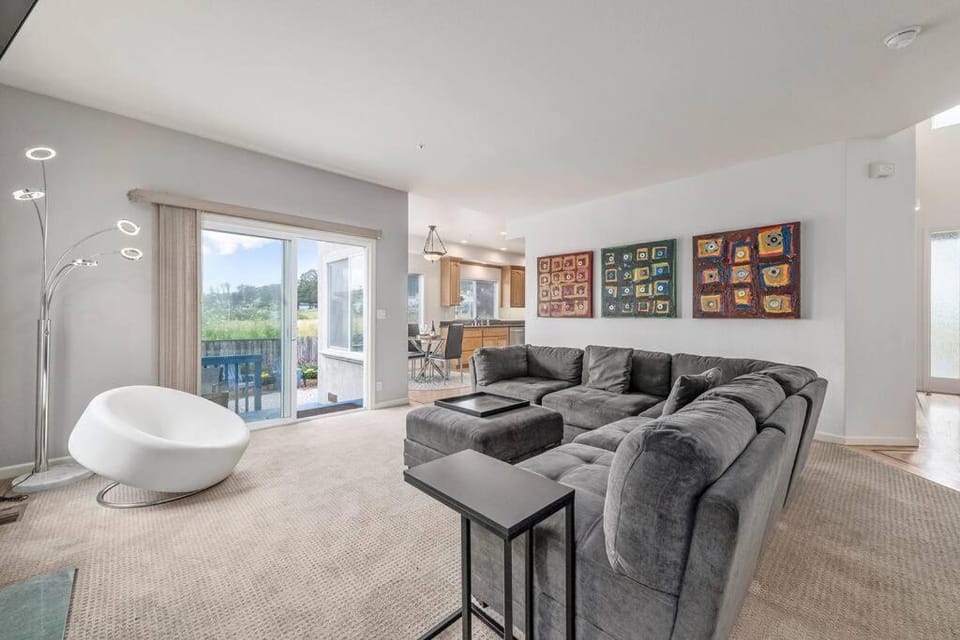 Amazing Beach House House in El Granada