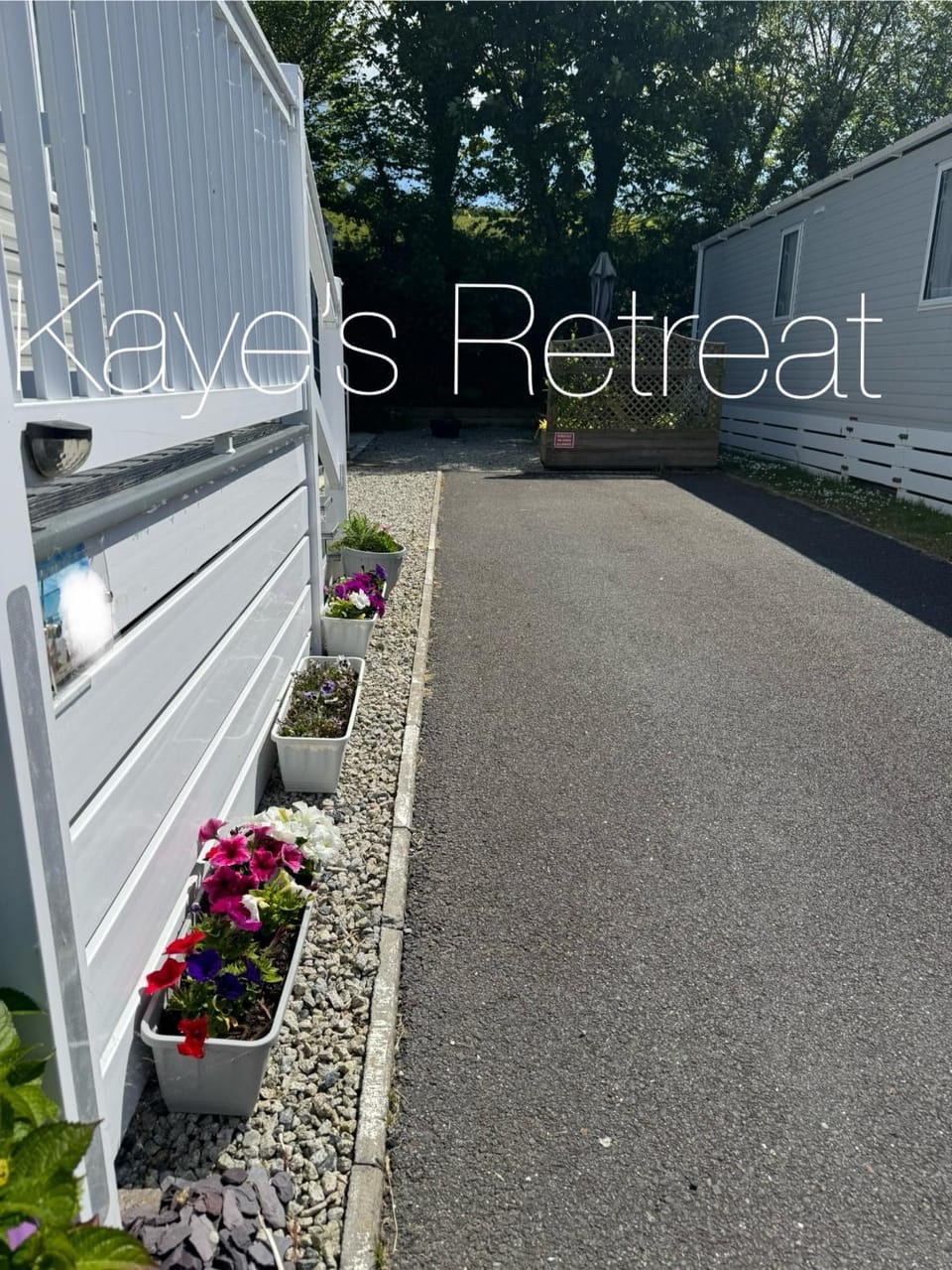 Kayes Retreat Three bed caravan Newquay Bay Resort Quieter area of park House in Newquay
