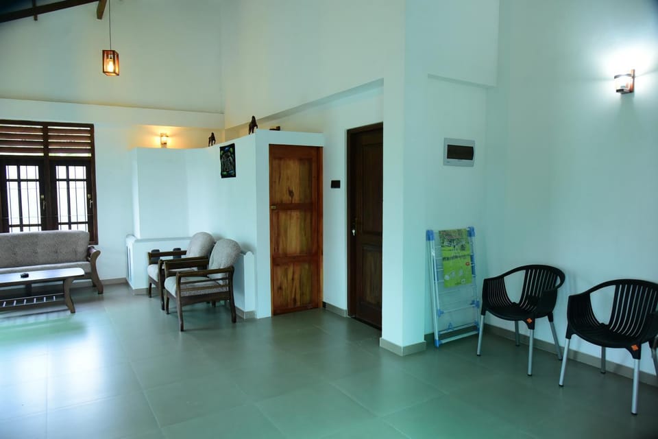 Sadisa Villa Villa in Hikkaduwa