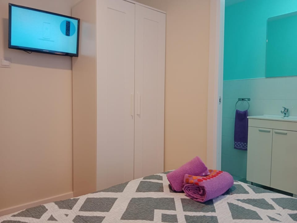 AMRoom - Santander Bed and Breakfast in Santander
