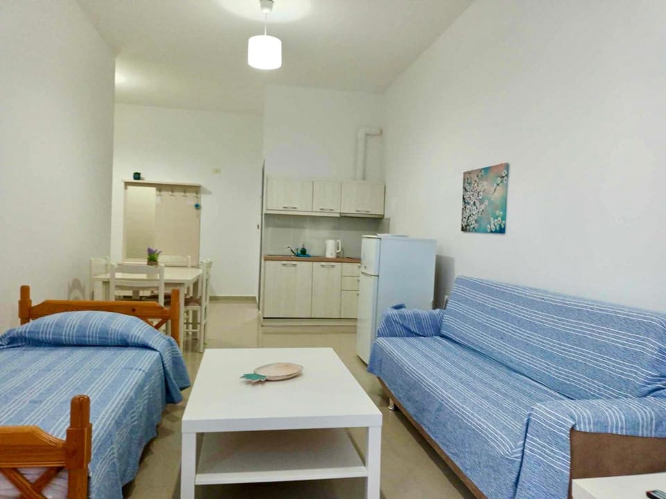 Blue Saranda room Apartment in Sarandë