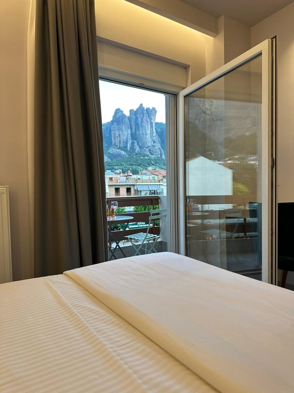 Bed, Natural landscape, Bedroom