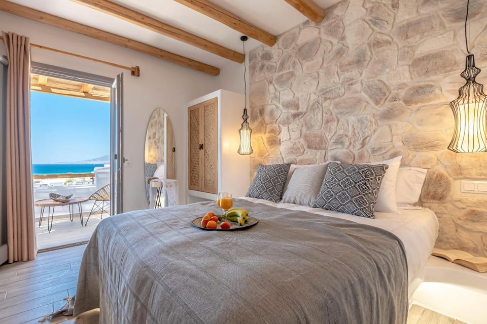 Bed, Bedroom, Sea view