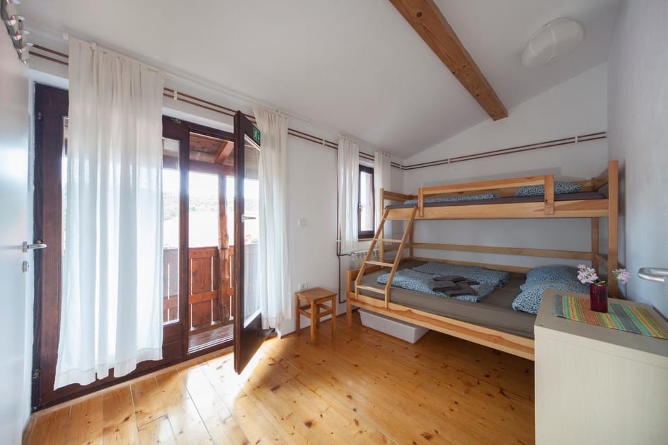 Hostel Xaxid Hostel in Slovenia
