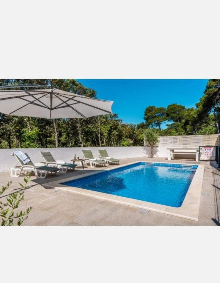 Balcony/Terrace, Spa and wellness centre/facilities, Pool view, Swimming pool, Swimming pool