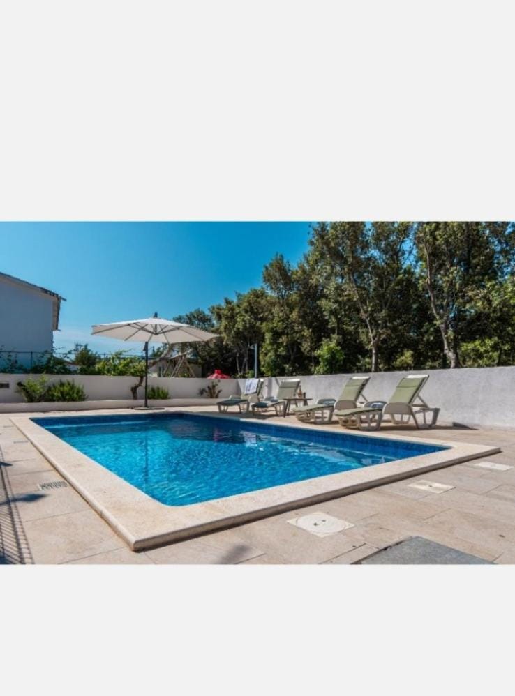 Pool view, Swimming pool, Swimming pool, sunbed