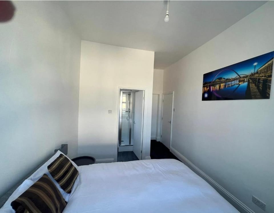 Spacious 2bedroom property by Star Suites Apartment in Newcastle upon Tyne