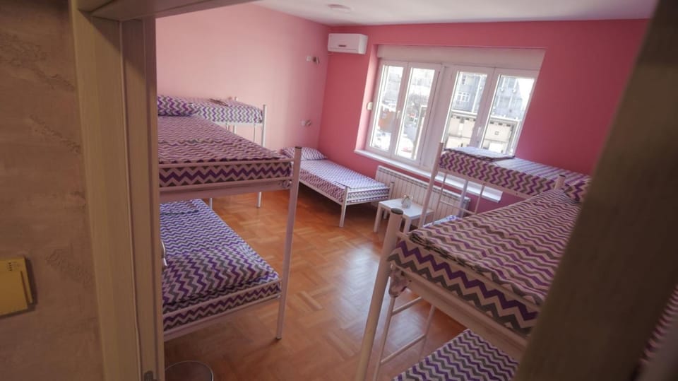 Bedroom, City view, Street view, Non alcoholic drinks, bunk bed, bunk bed, hair dryier, heating, internet, locker