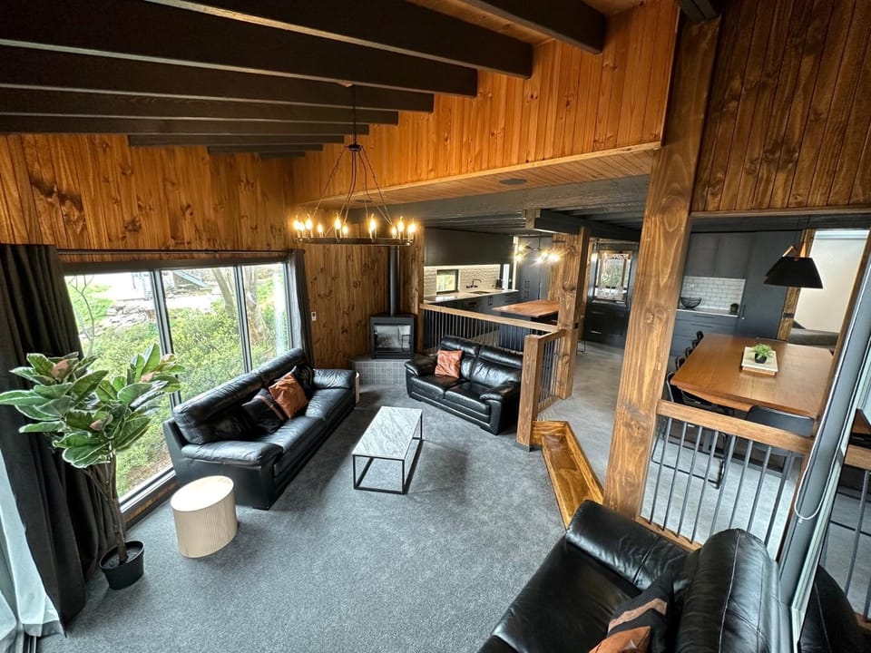 High Plains 5 Apartment in Falls Creek