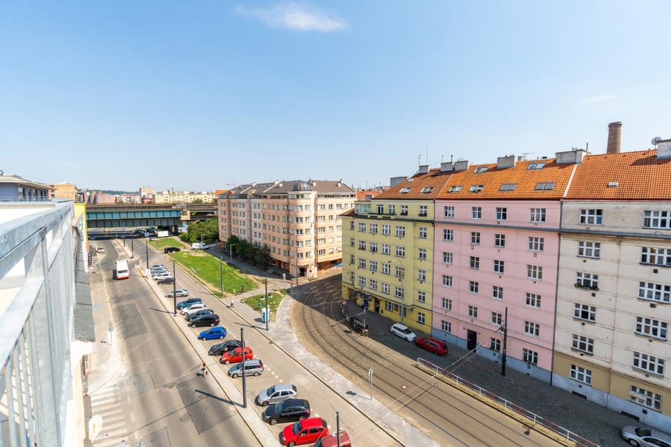 Property building, City view, Street view, Location