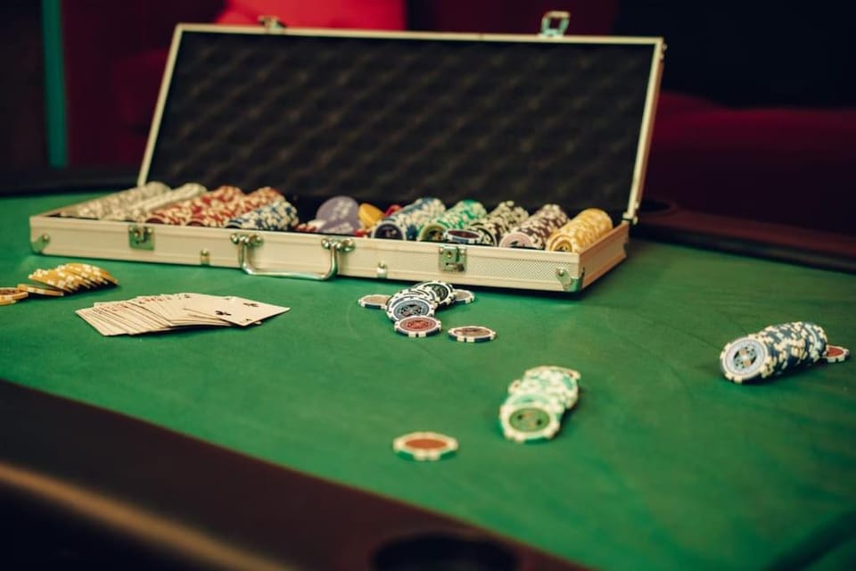Private Hostel Casino Royal Apartment in Prague