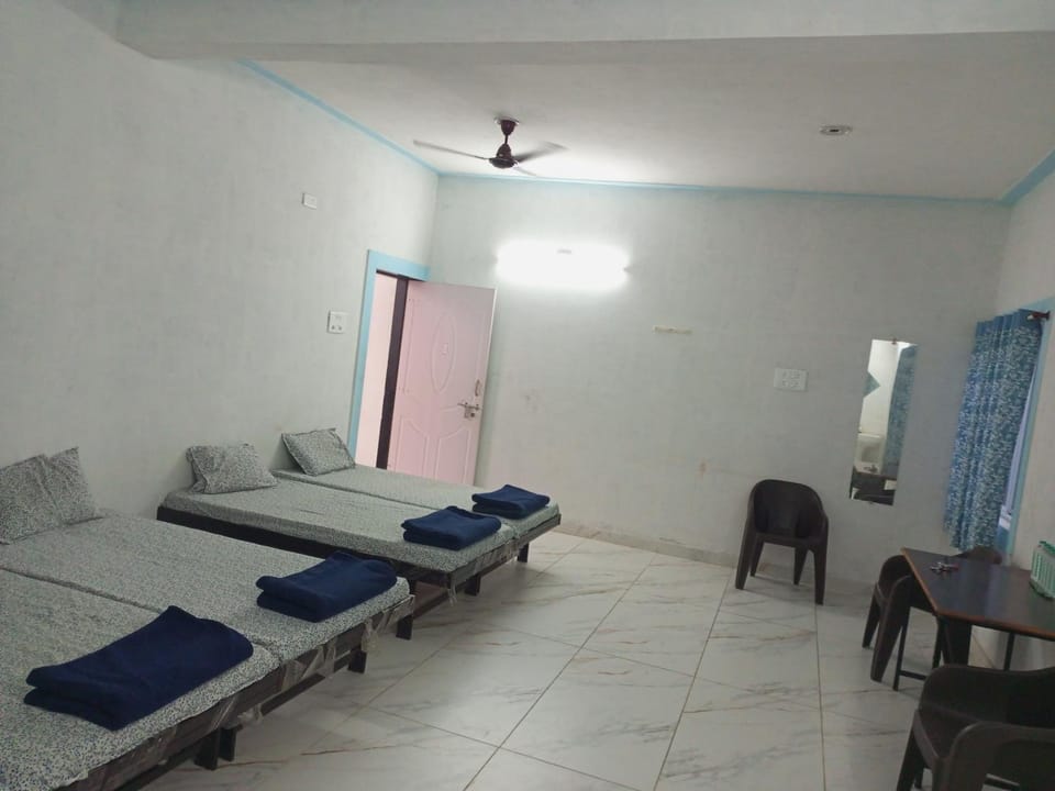 DWARKA TOURIST BUNGALOW Only Family Hotel in Gujarat