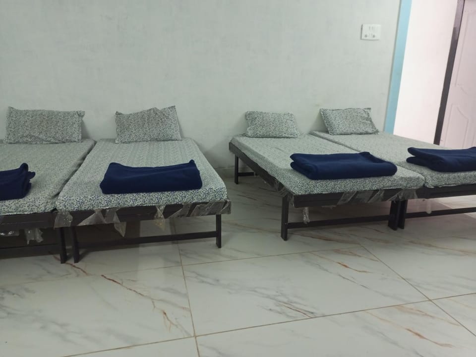 DWARKA TOURIST BUNGALOW Only Family Hotel in Gujarat