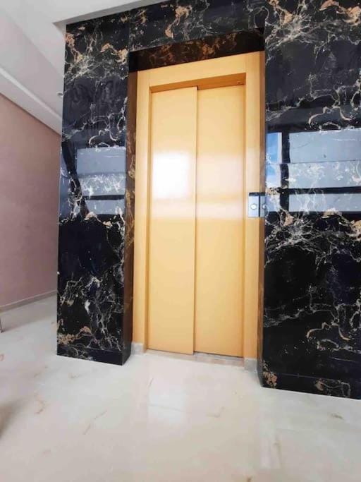 elevator
