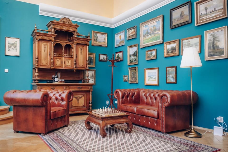Seating area