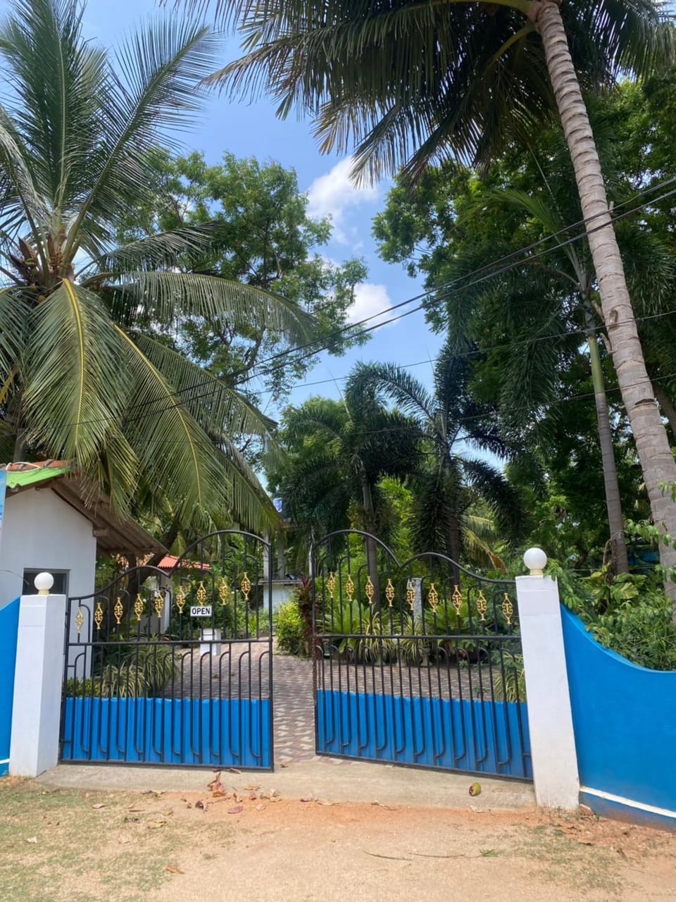 Island Breeze Inn Bed and Breakfast in Sri Lanka